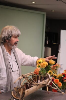 Gregor Lersch Teaching at the International Master Florist Education at the Boerma Instituut